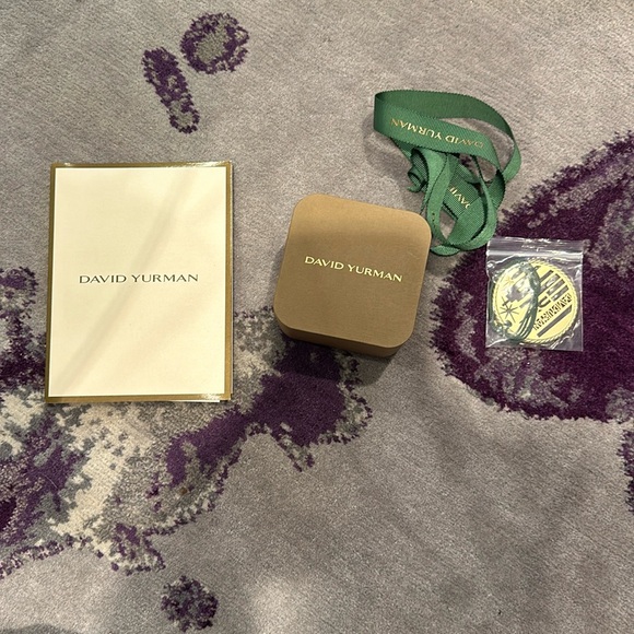 David Yurman packaging